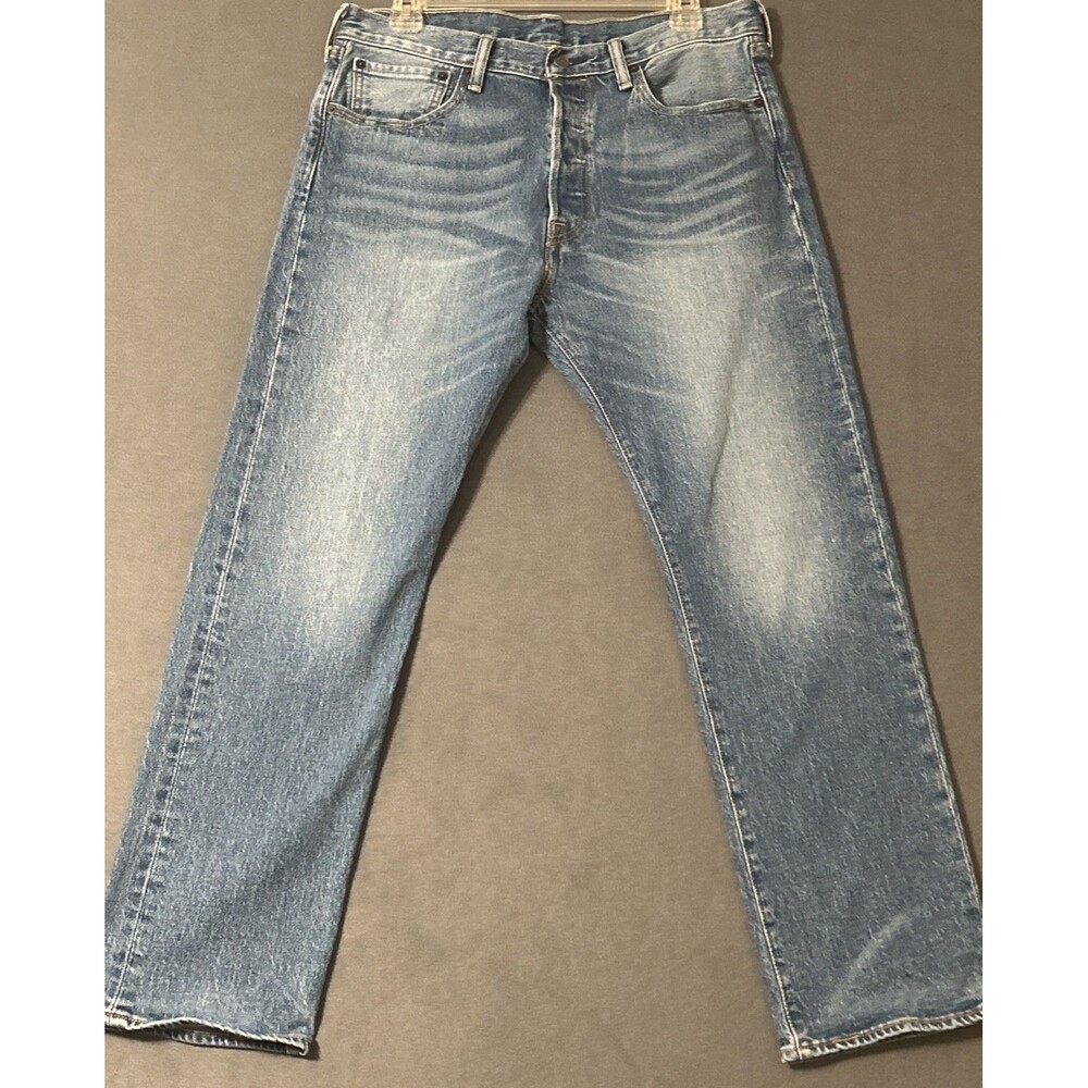 Levi's 501 Original Fit Men's Jeans Button Fly Sz 32 X 29